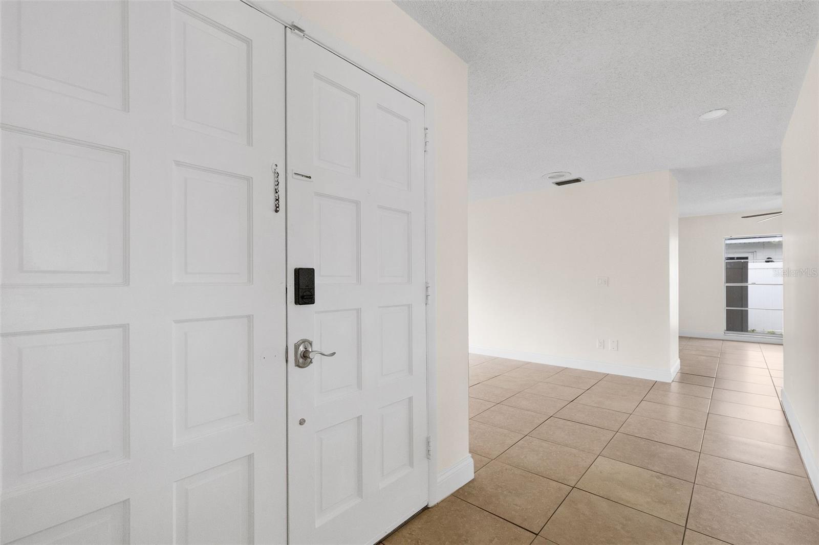 7516 Armand Cir Property Photo 5