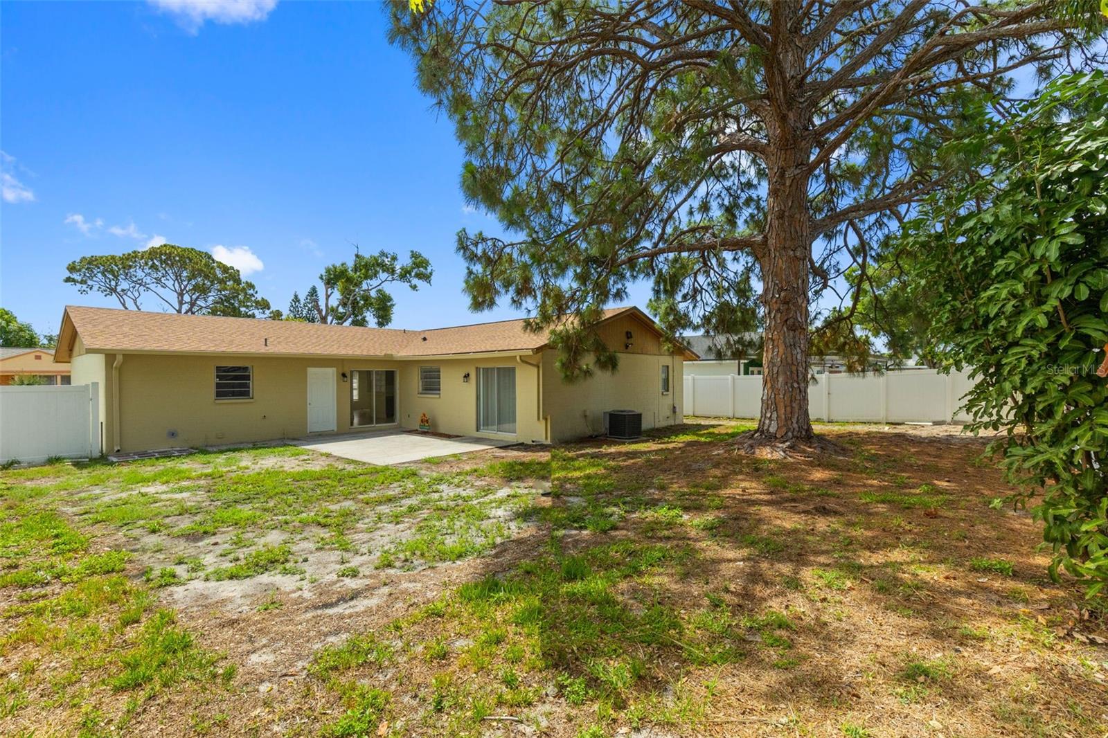 7516 Armand Cir Property Photo 46