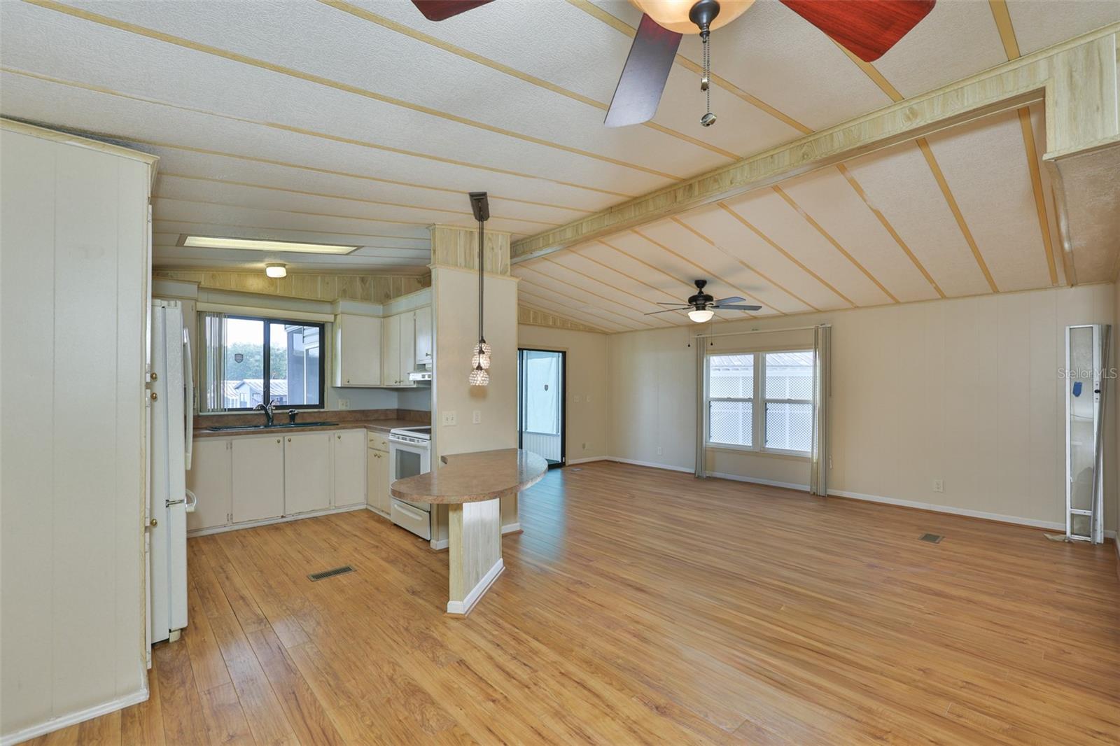 168 Beechwood Dr #67 Property Photo 6
