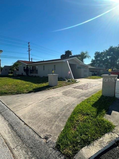 2301 W Bay Dr Property Photo 4