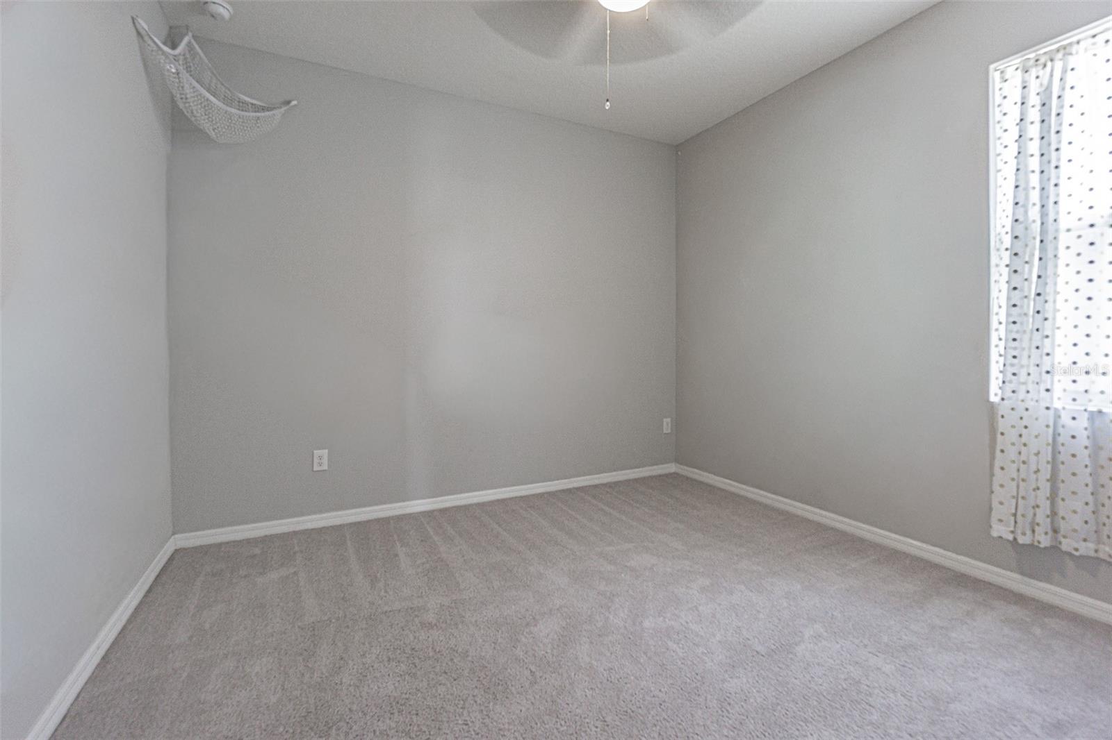 11370 Timber Grove Ln Property Photo 2