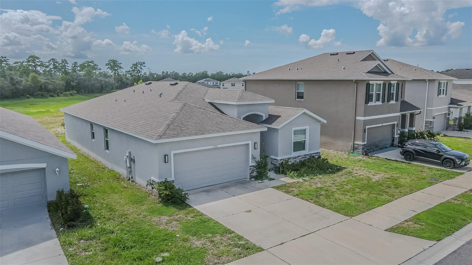 11370 Timber Grove Ln Property Photo 3