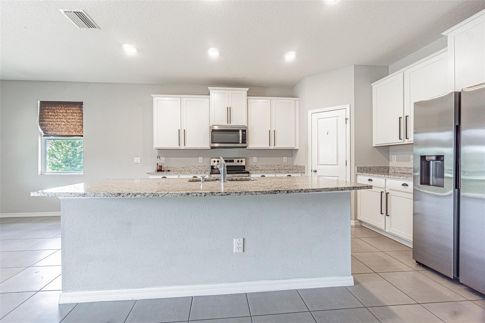 11370 Timber Grove Ln Property Photo 16