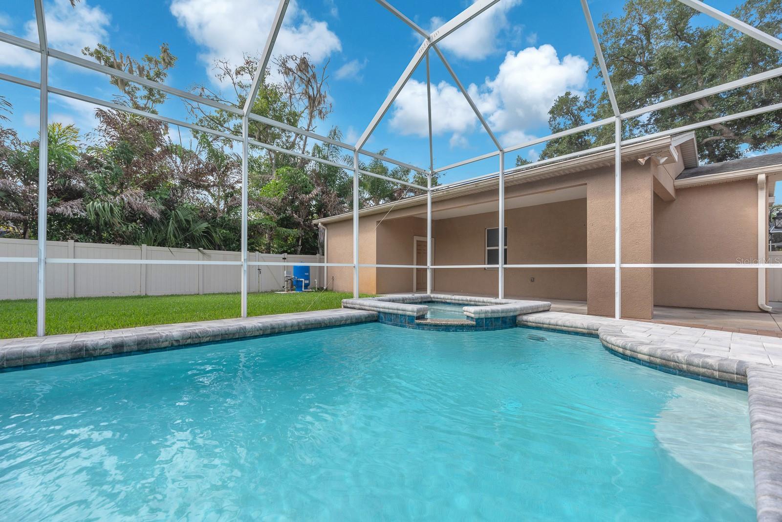 8805 Cross Landing Ln Property Photo 43