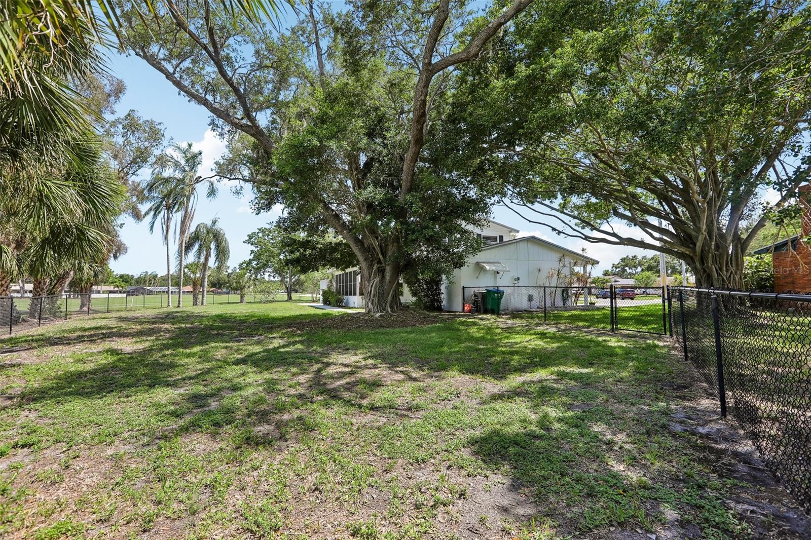 6827 Tequesta Dr Property Photo 41