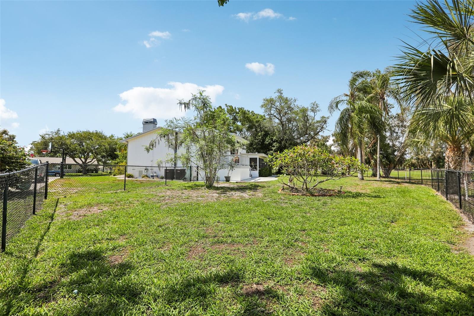 6827 Tequesta Dr Property Photo 42