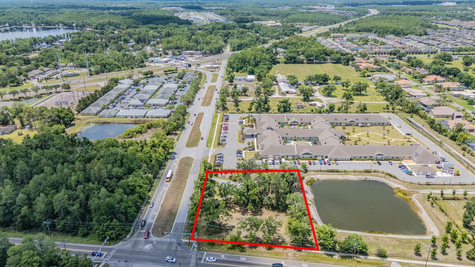 18950 Sunlake Blvd Property Photo