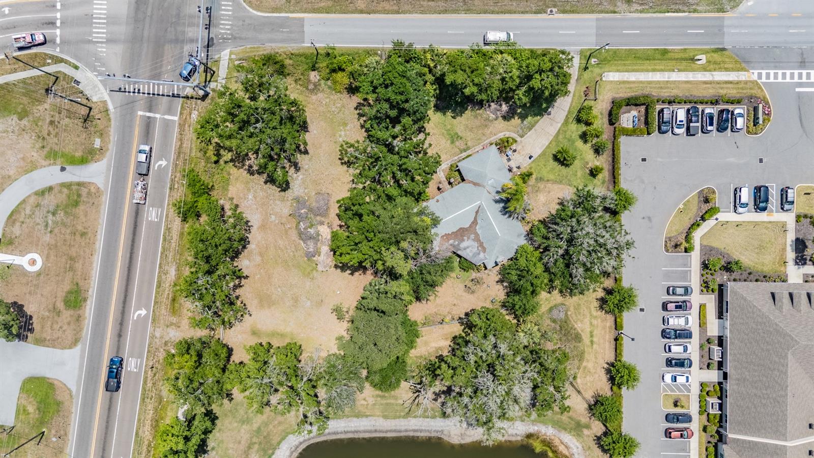 18950 Sunlake Blvd Property Photo 12