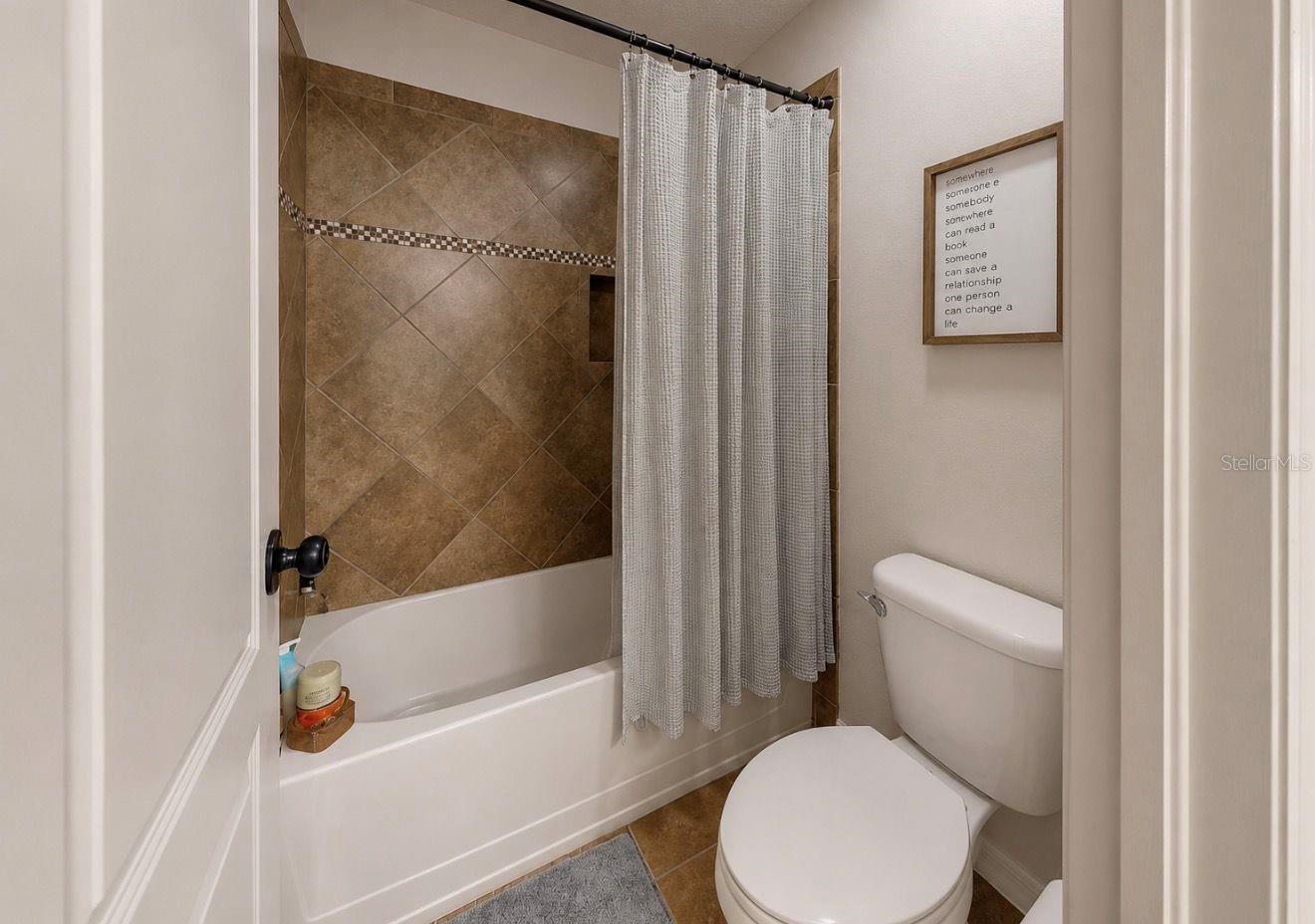 12426 Fairlawn Dr Property Photo 39