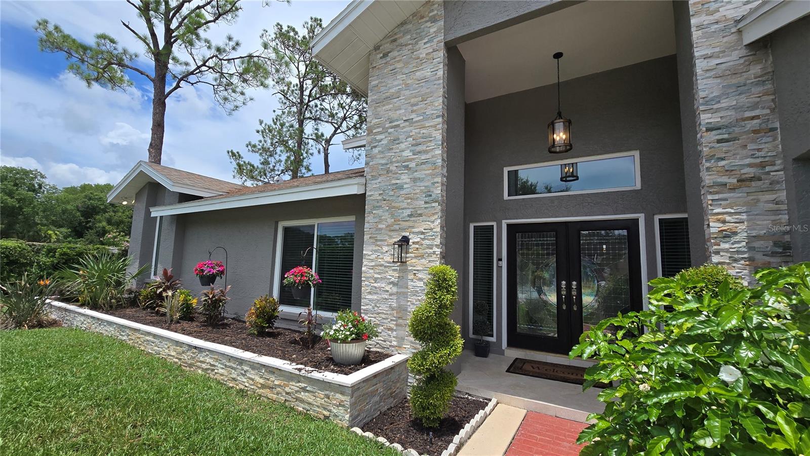 3297 Valemoor Dr Property Photo 2