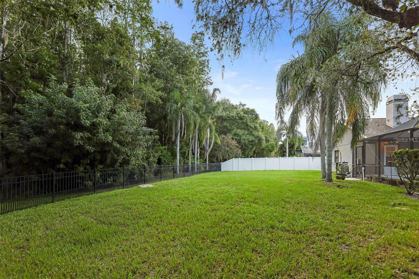 3297 Valemoor Dr Property Photo 25