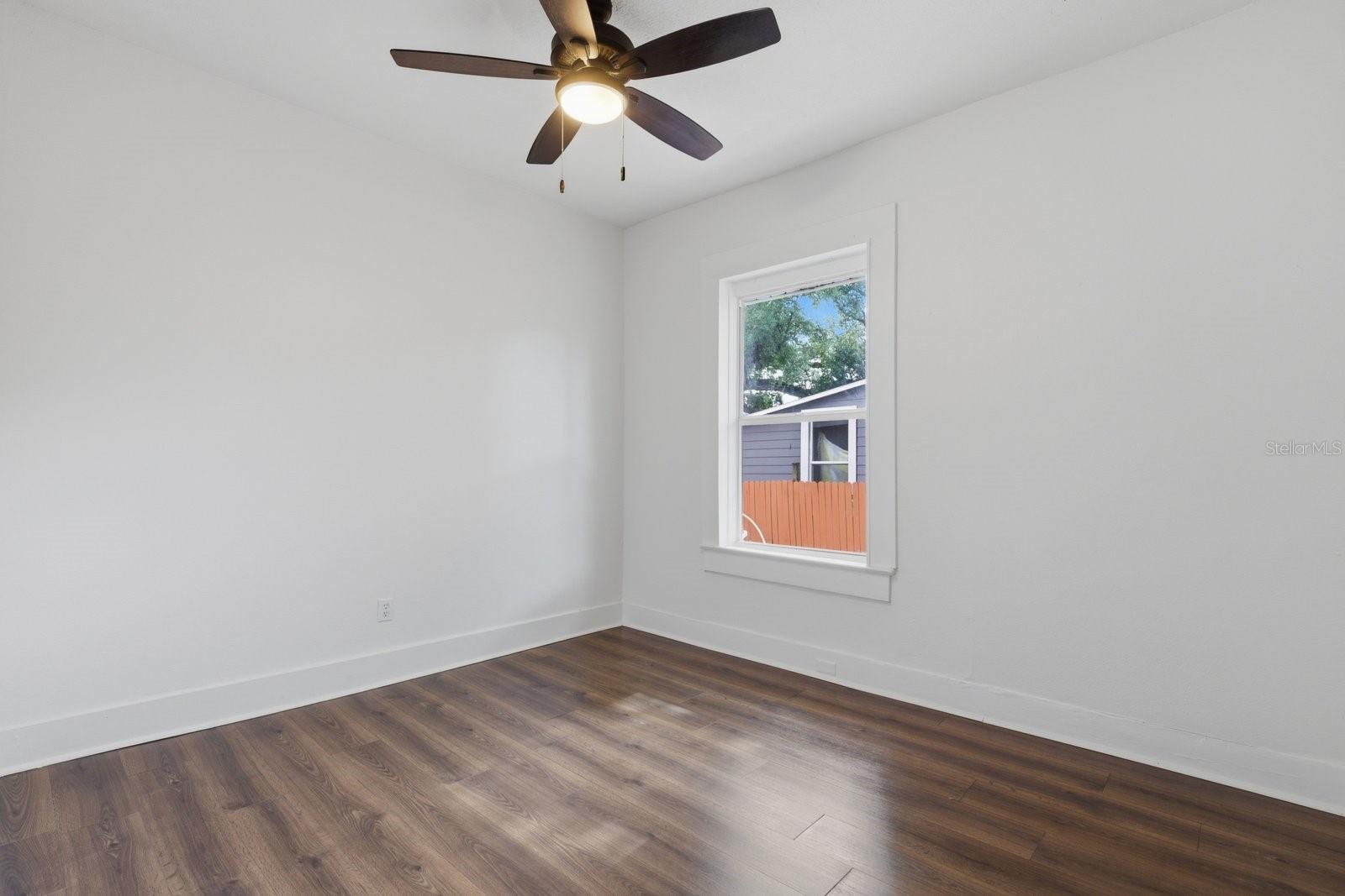 112 E Emily St Property Photo 16