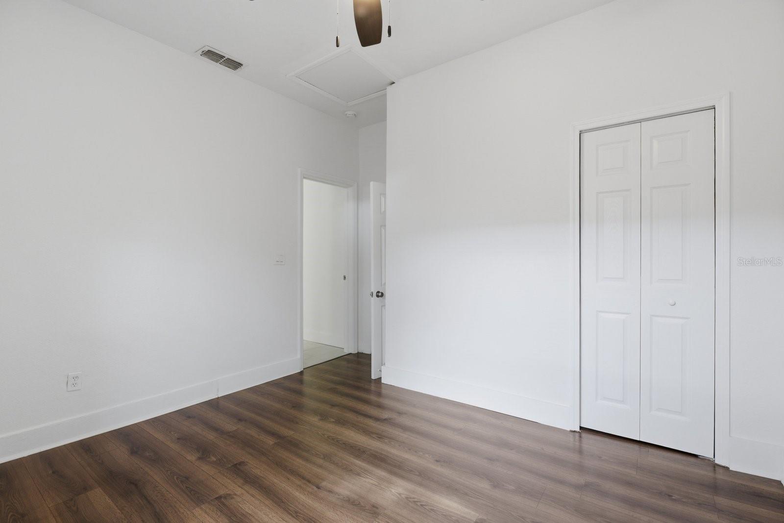 112 E Emily St Property Photo 17
