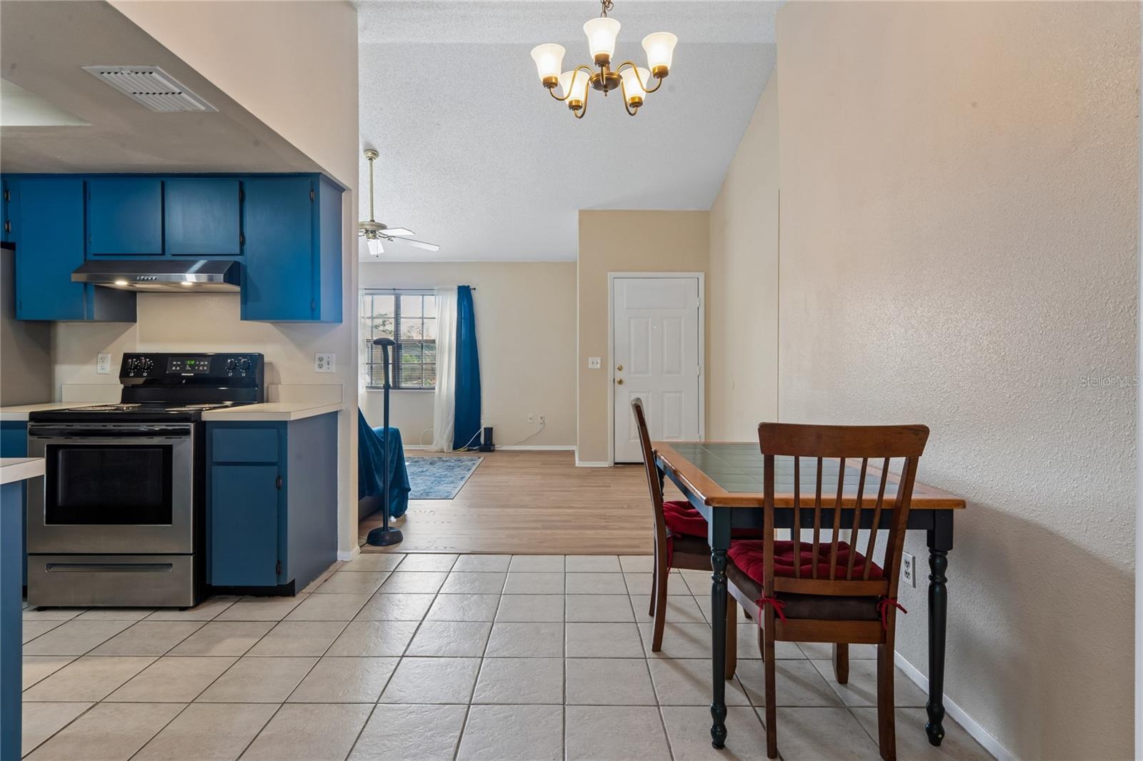 1238 Fuchsia Dr Property Photo 10