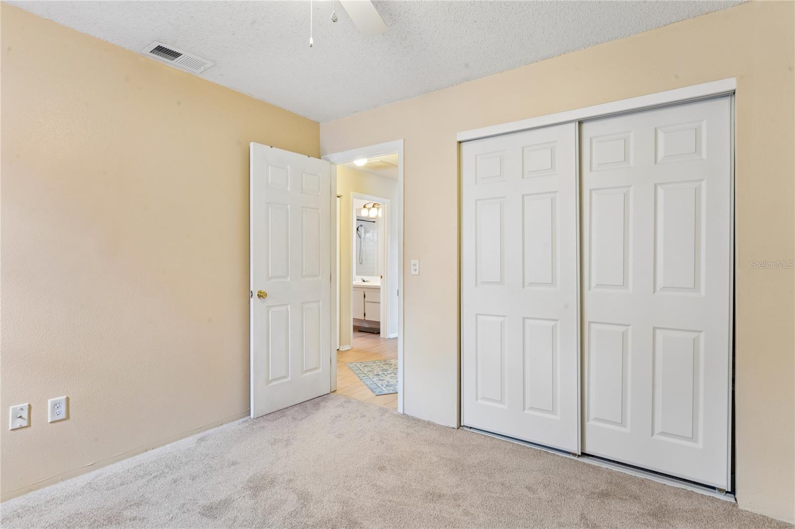 1238 Fuchsia Dr Property Photo 21