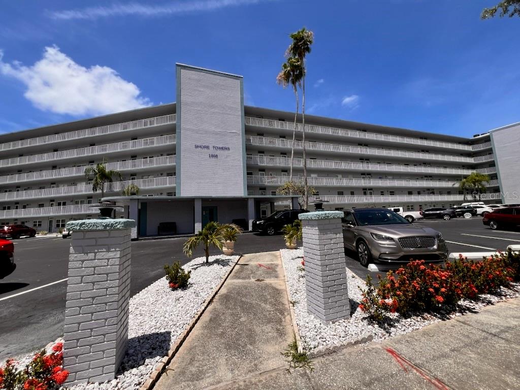 1868 Shore Dr S #607 Property Photo 1