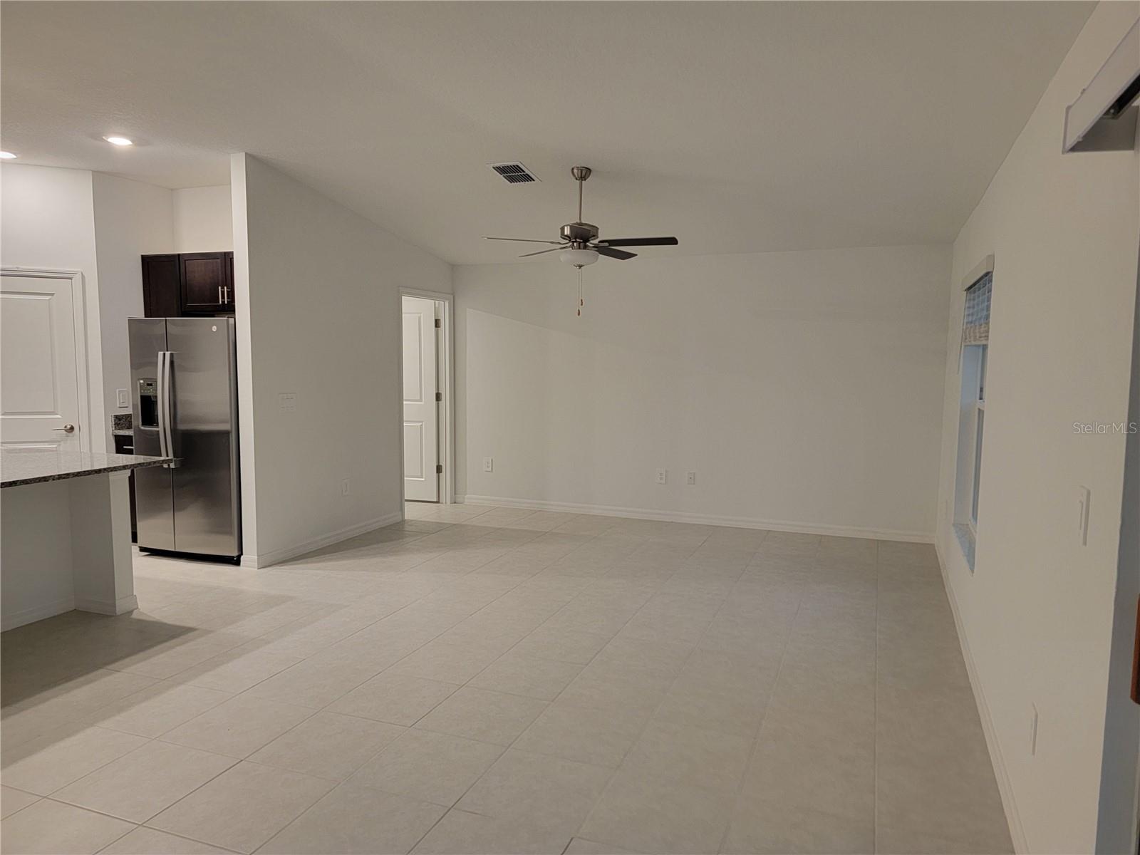 1844 Red Loop Property Photo 8