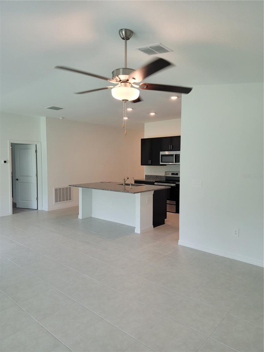1844 Red Loop Property Photo 11