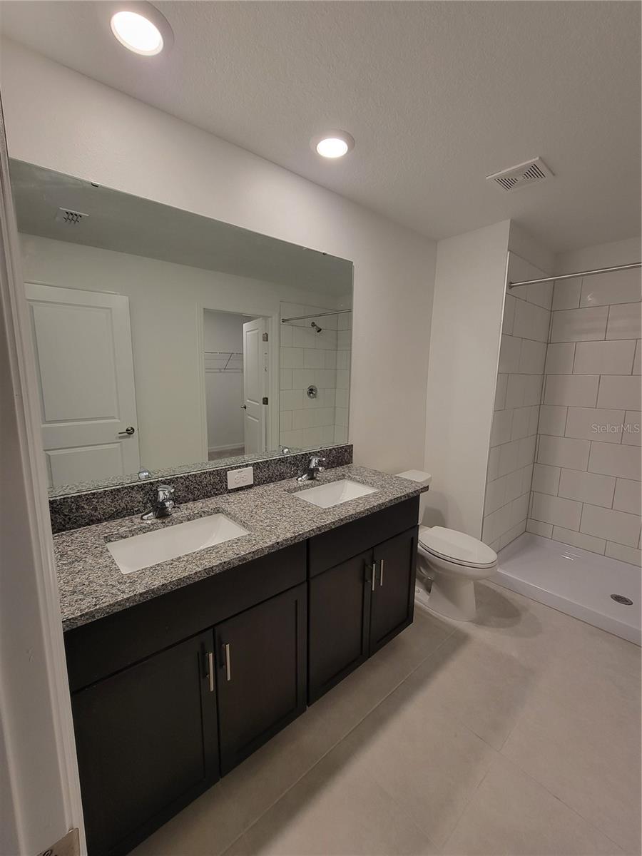 1844 Red Loop Property Photo 26