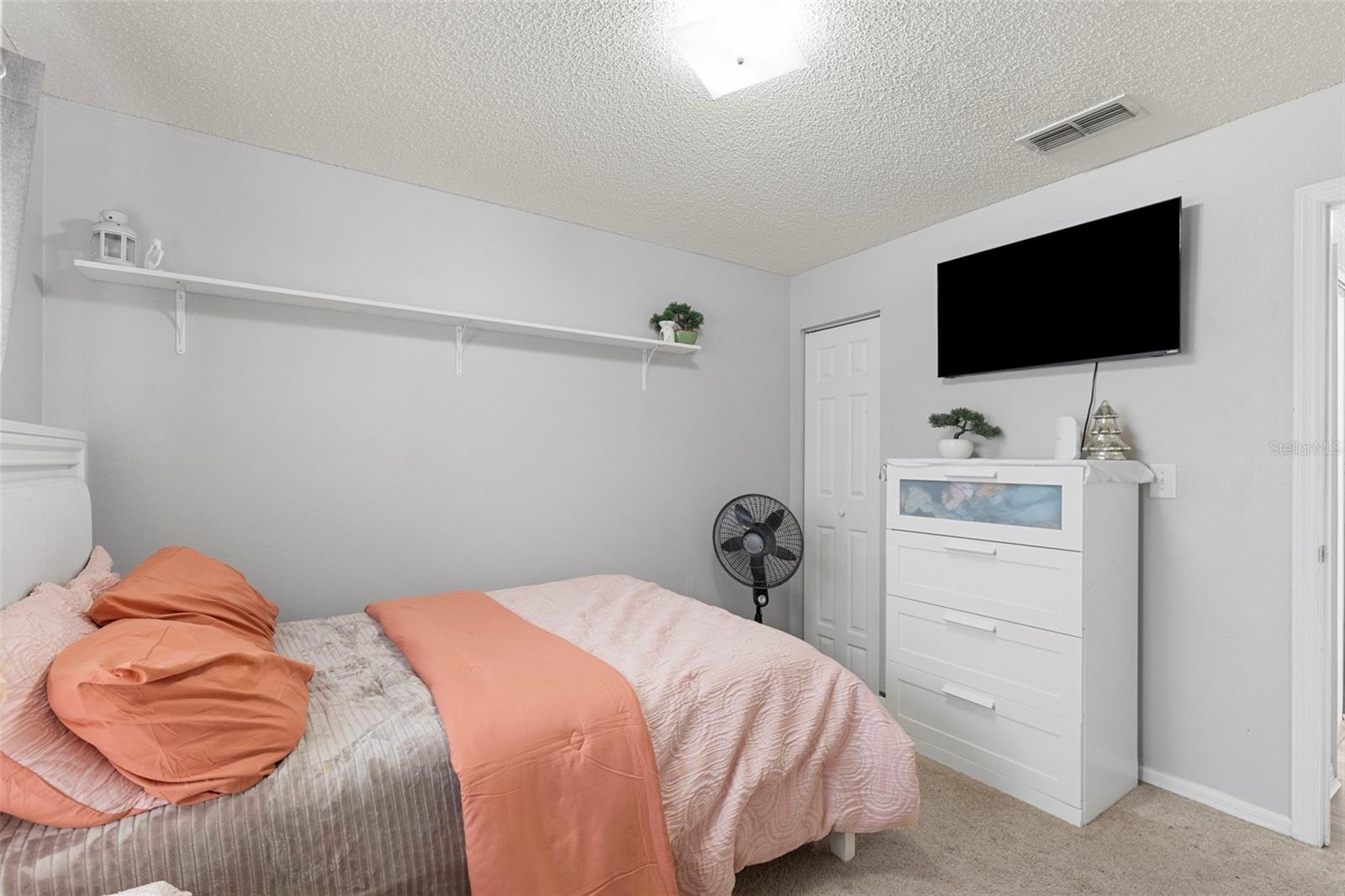 38912 Carr Dr Property Photo 28