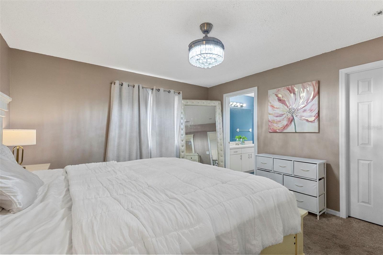 38912 Carr Dr Property Photo 31