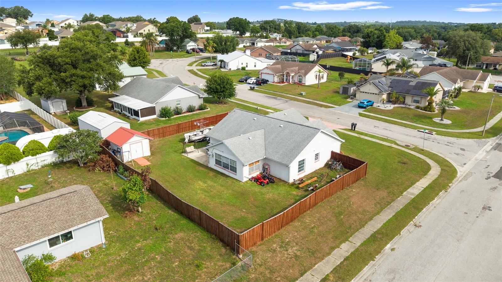 38912 Carr Dr Property Photo 45