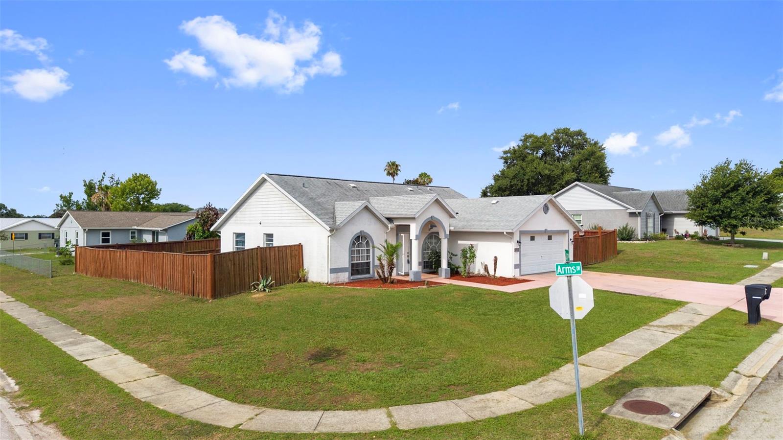 38912 Carr Dr Property Photo 49