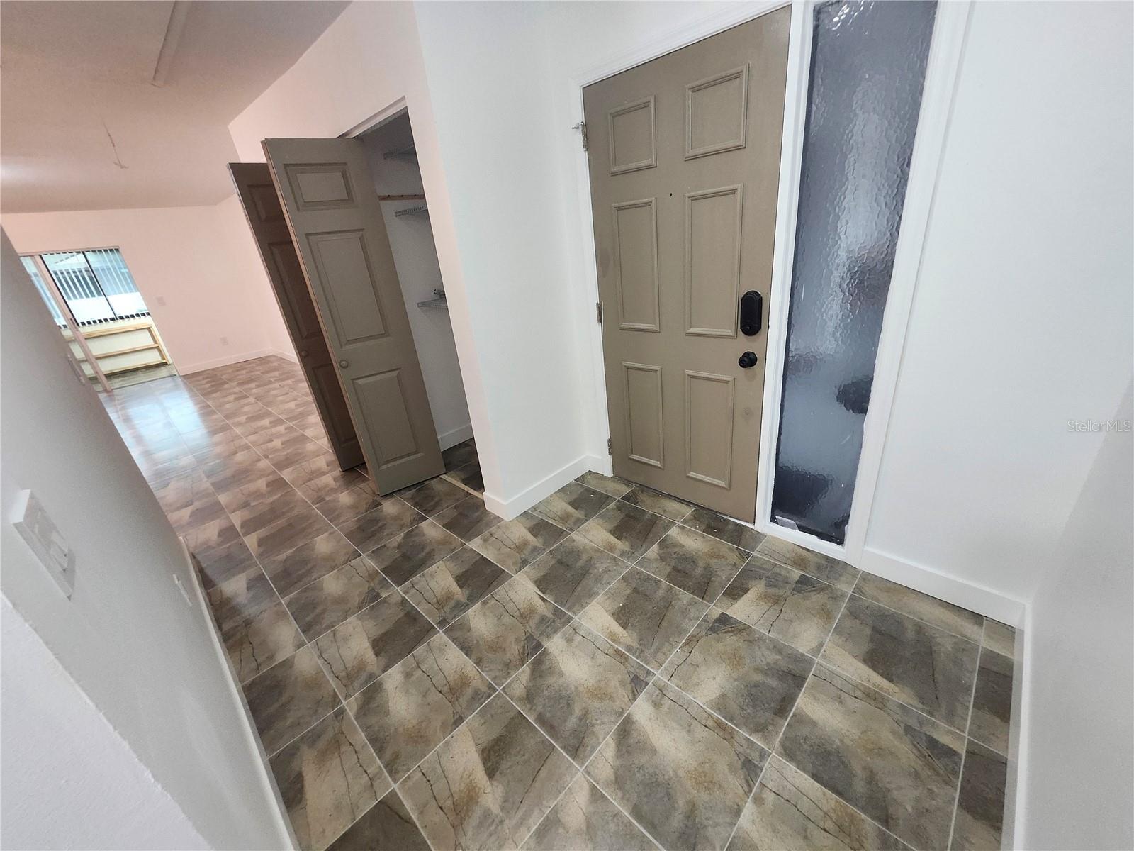 1513 16th Cir Se #43 Property Photo 4