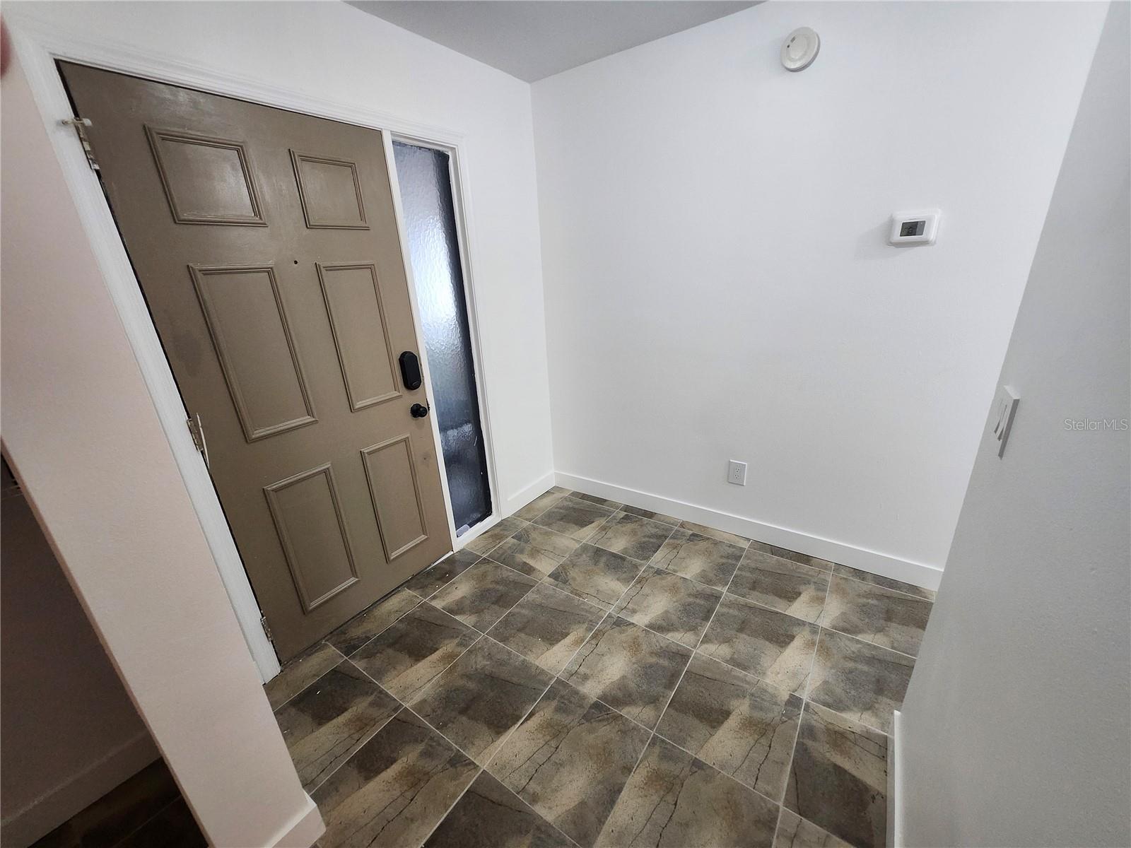1513 16th Cir Se #43 Property Photo 5