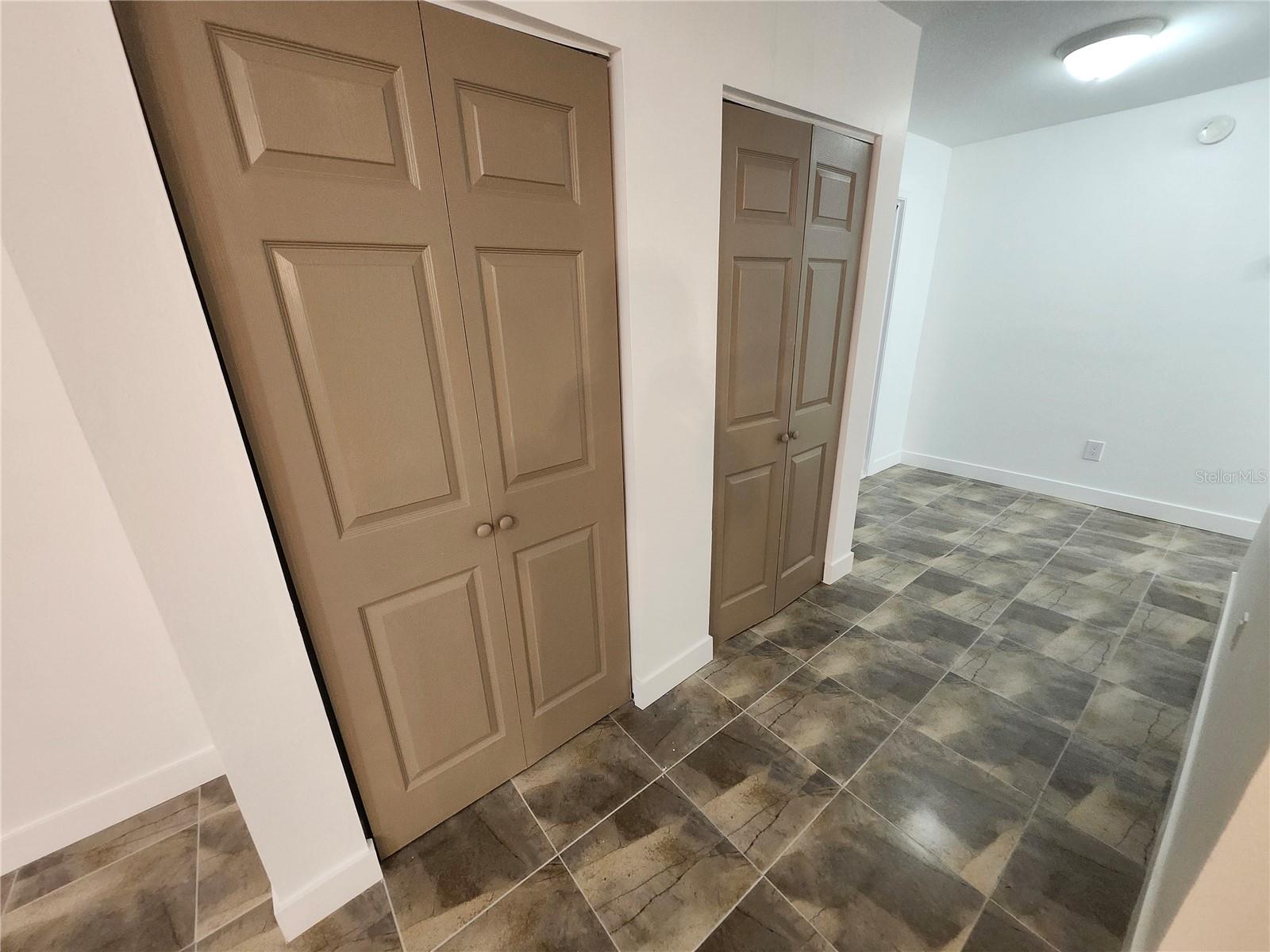 1513 16th Cir Se #43 Property Photo 8