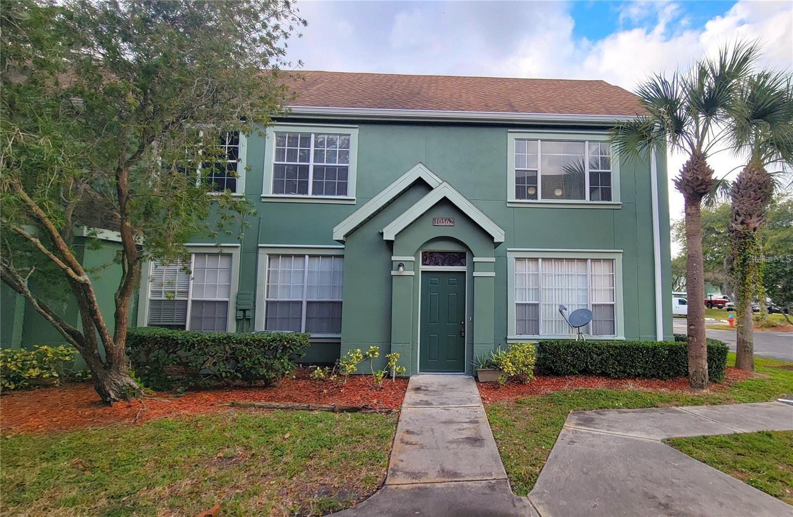 10562 Windsor Lake Ct #10562 Property Photo 1