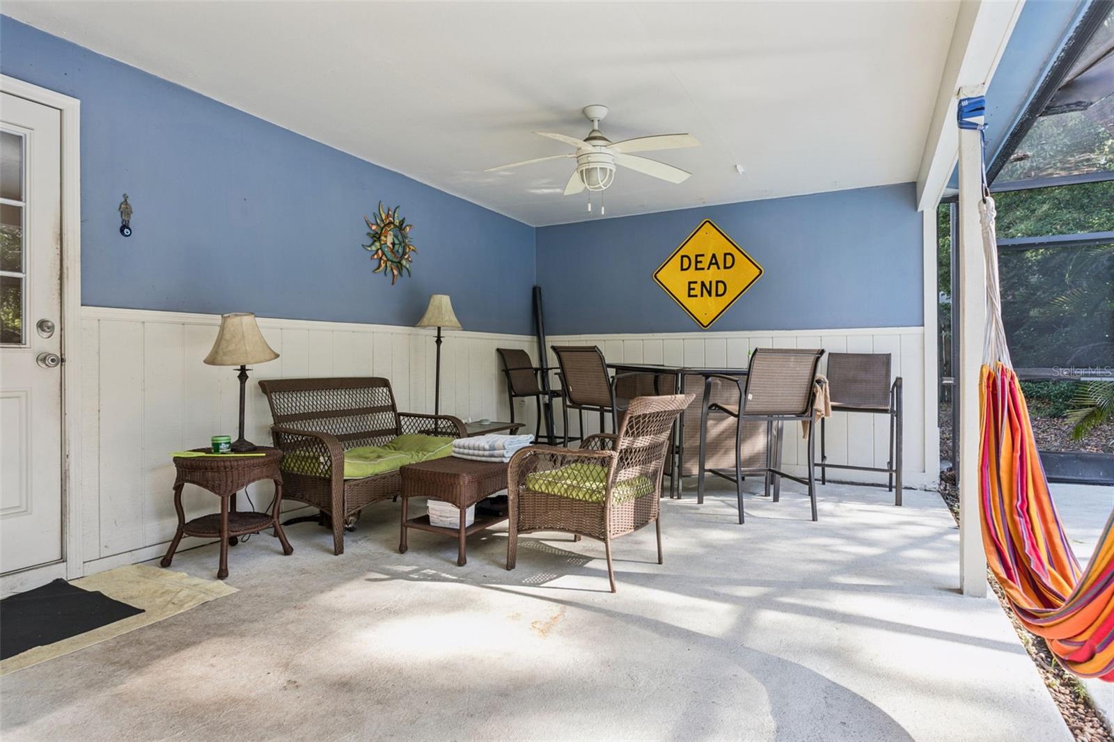 3237 Montrose Cir Property Photo 22