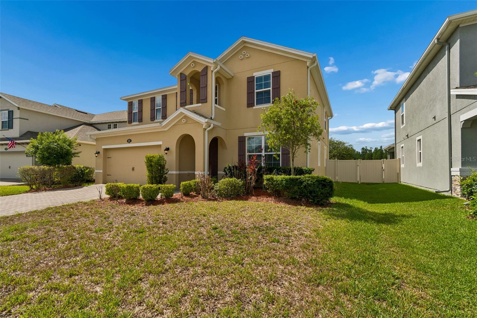 1192 Multiflora Loop Property Photo 5
