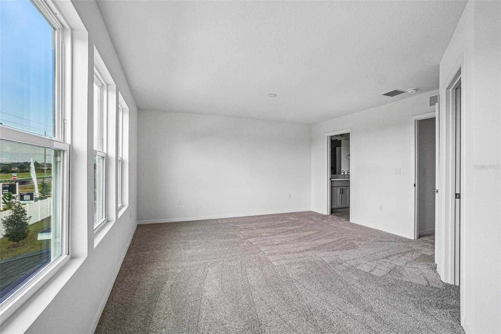 6868 Holcombe Down Dr Property Photo 18