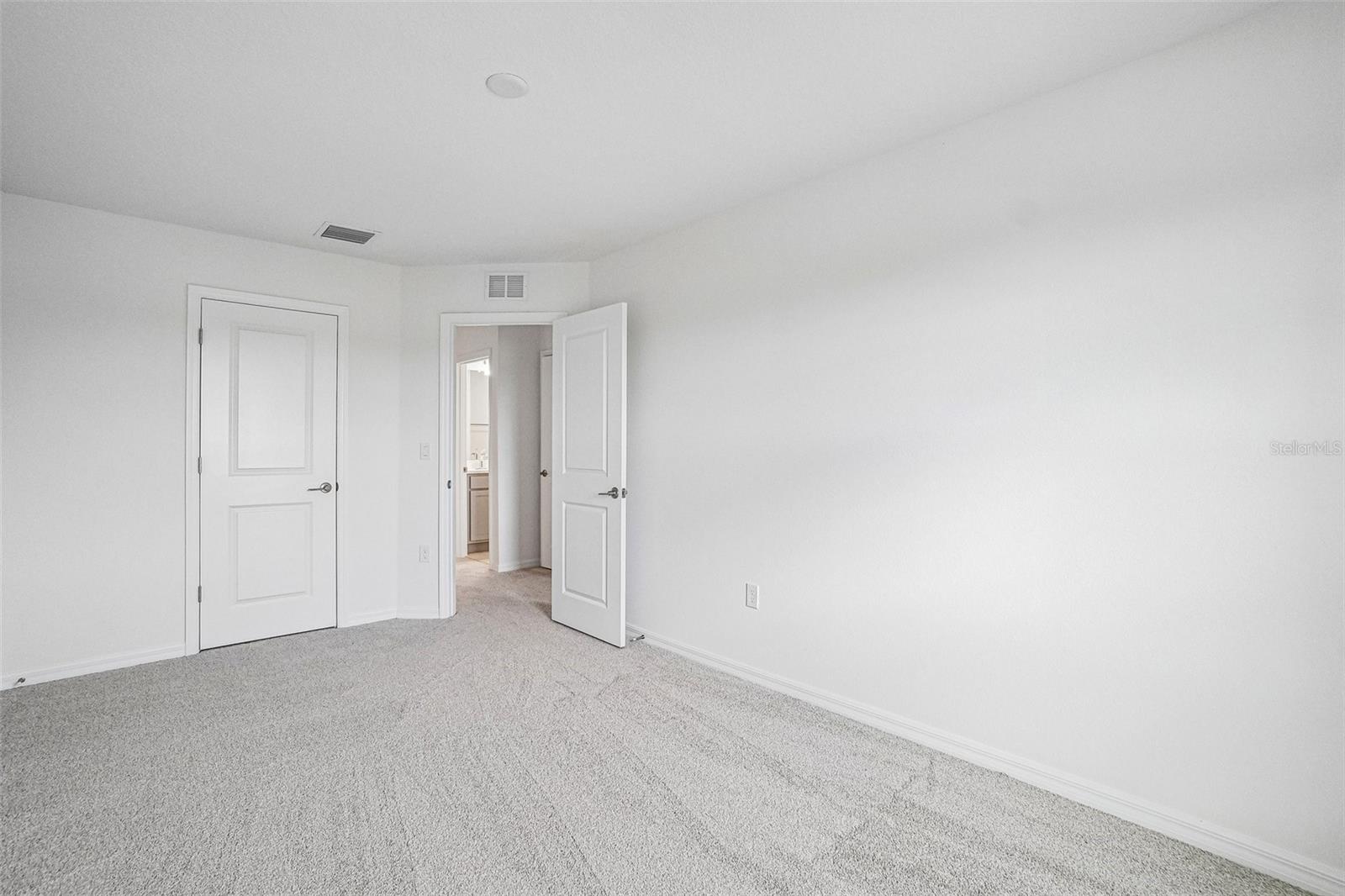 6868 Holcombe Down Dr Property Photo 23