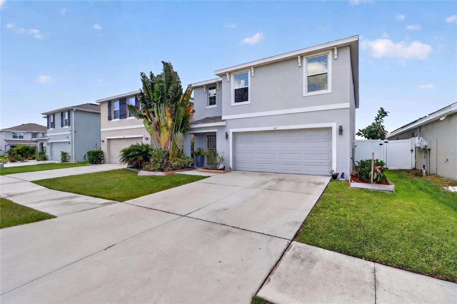 440 Olive Conch St Property Photo 2