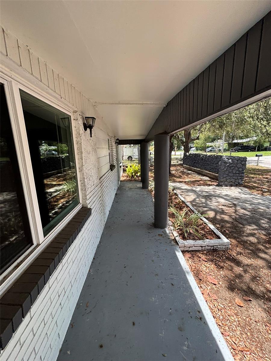 2908 E Howell St Property Photo 35