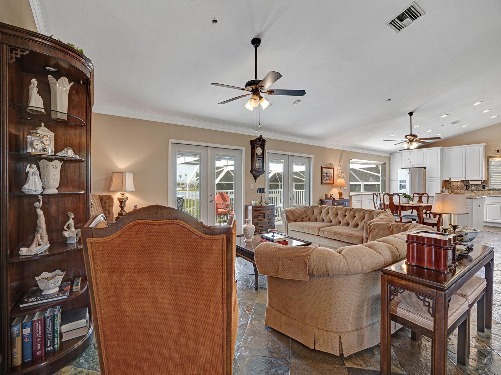 16270 Forest Mist Ct Property Photo 6