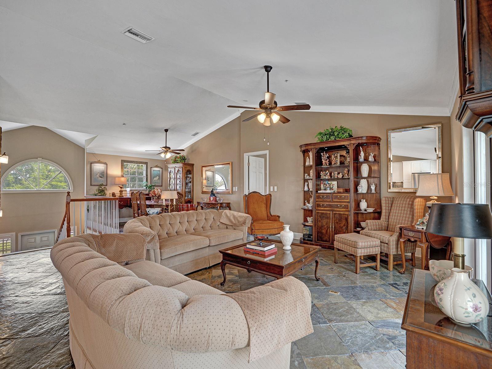 16270 Forest Mist Ct Property Photo 8
