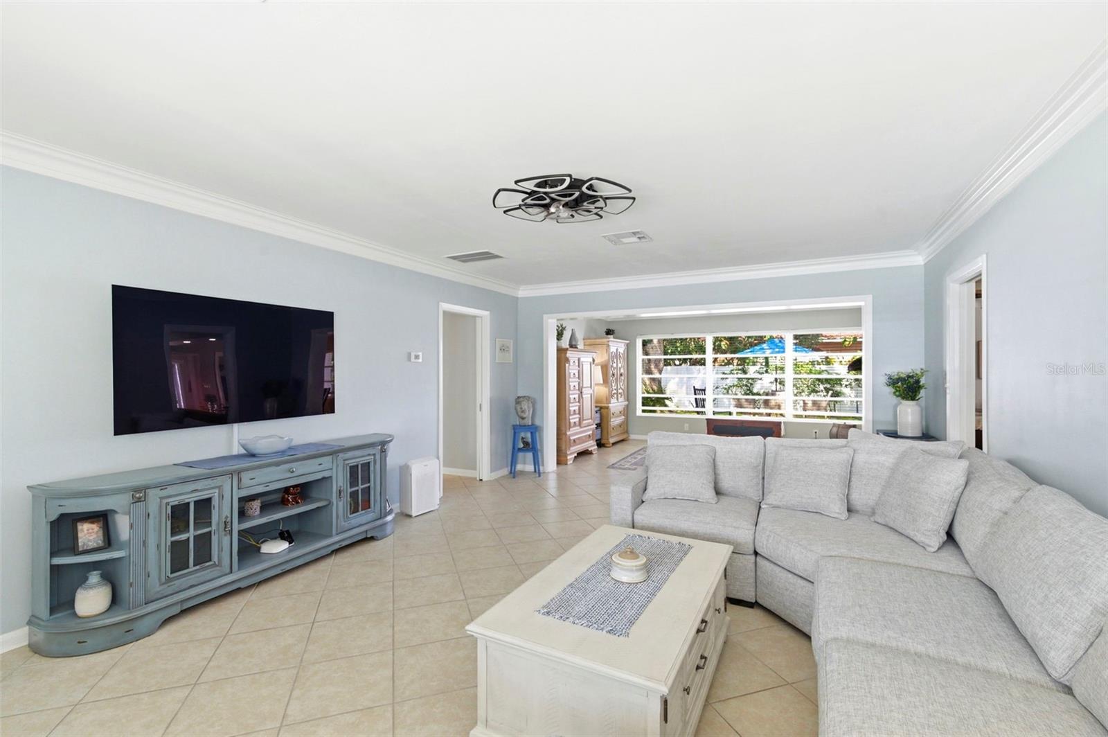 1727 Cypress Ave Property Photo 13