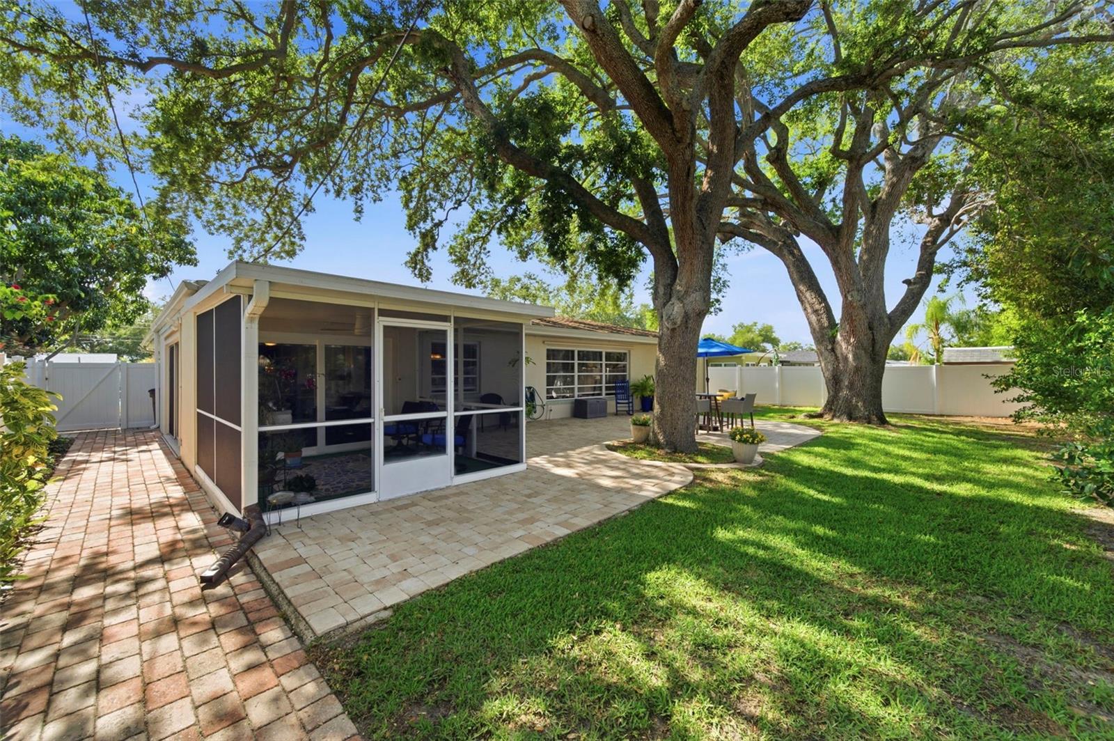 1727 Cypress Ave Property Photo 47