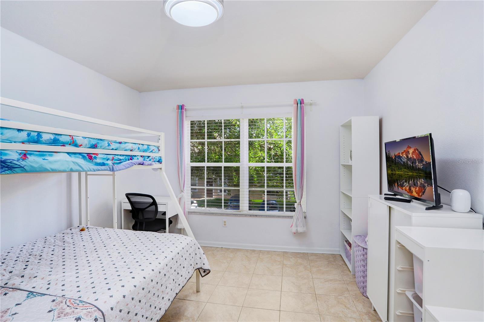 4986 Pond Ridge Dr Property Photo 16