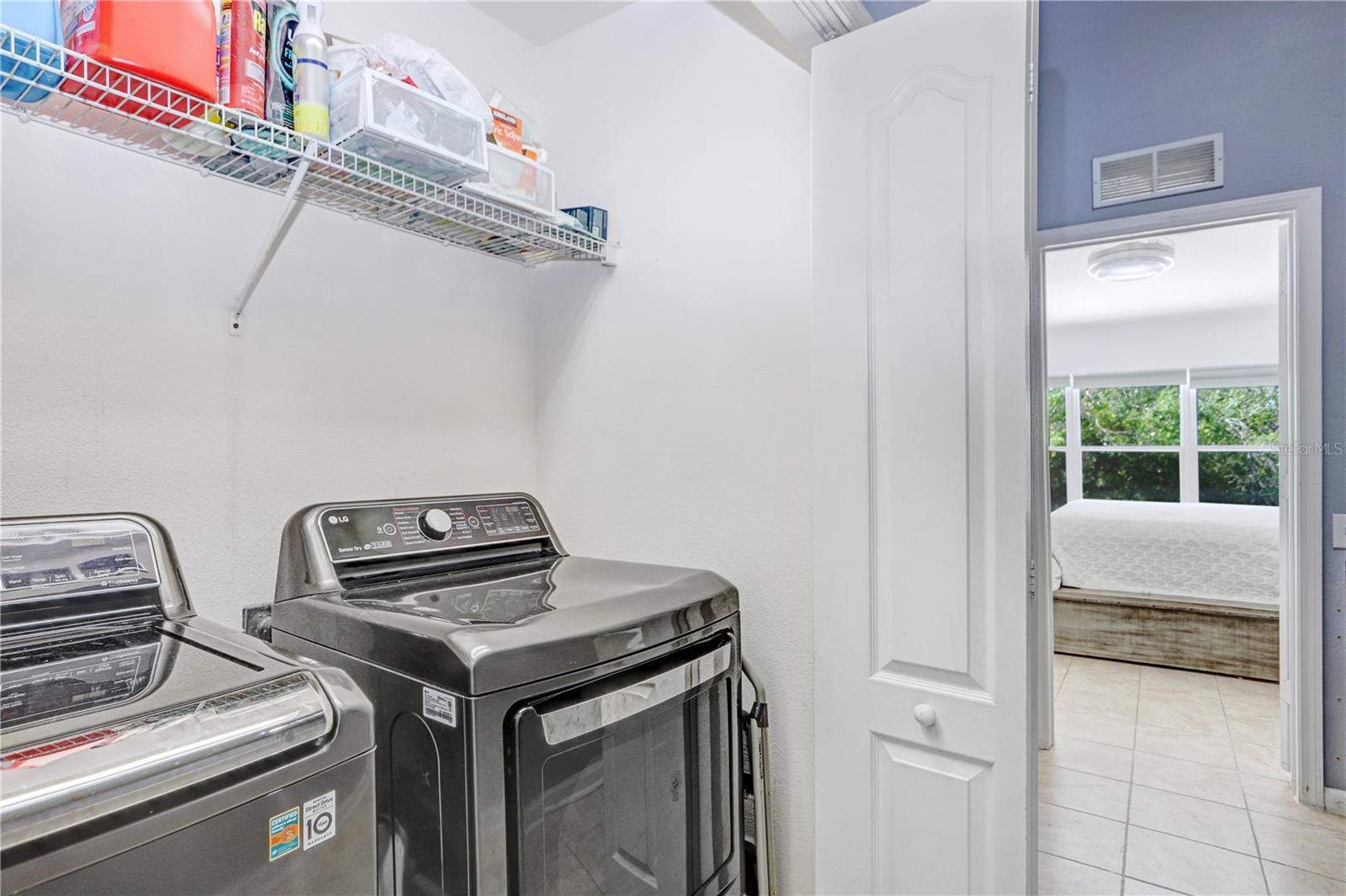 4986 Pond Ridge Dr Property Photo 19