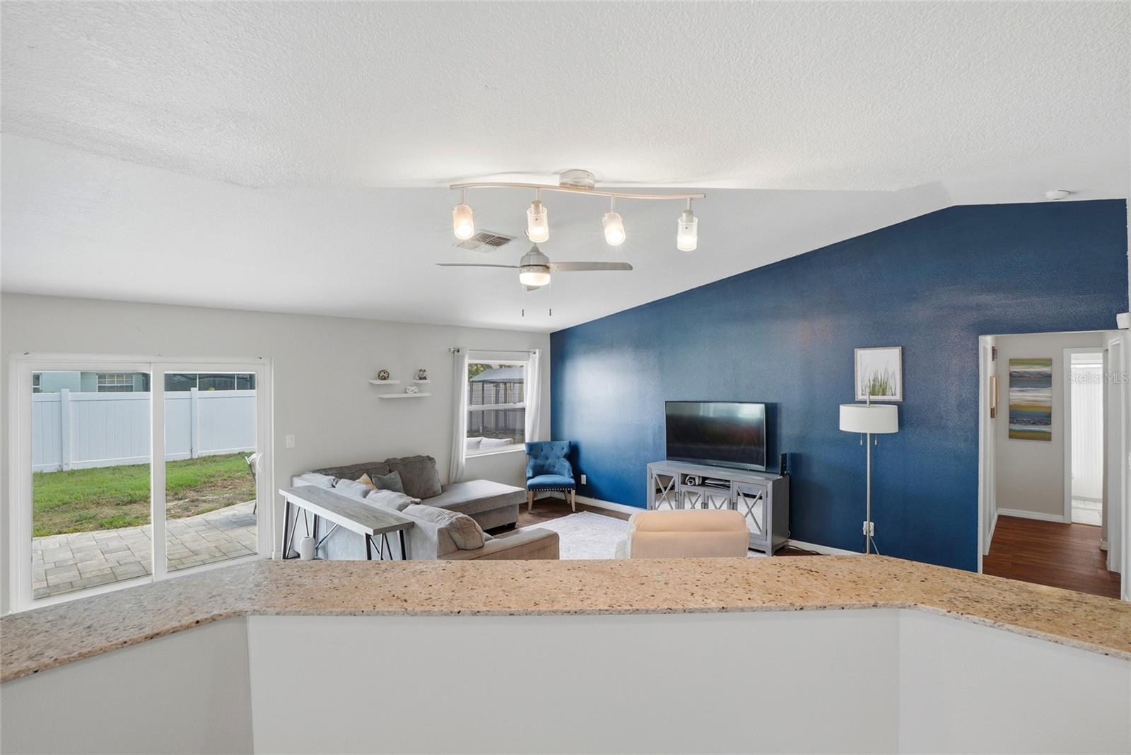 8405 Somerset Dr Property Photo 13