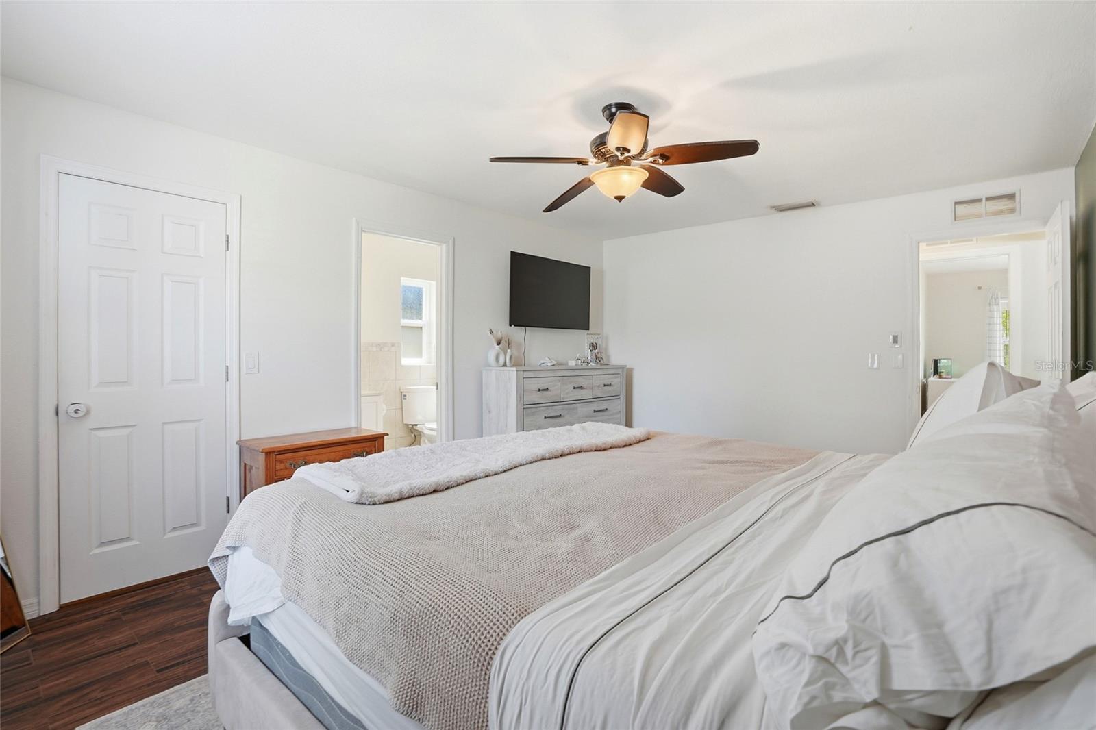 8405 Somerset Dr Property Photo 23