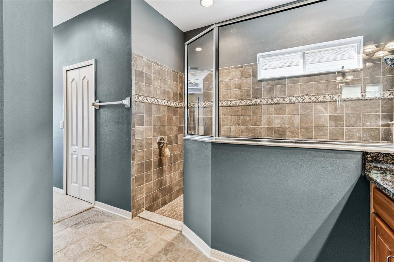 21753 Garden Walk Loop Property Photo 29