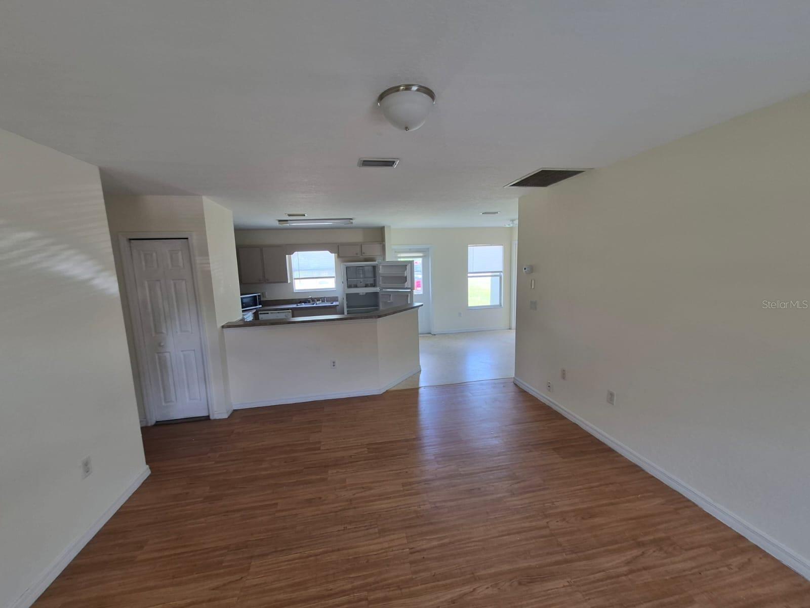 25 Dogwood Drive Cir Property Photo 4