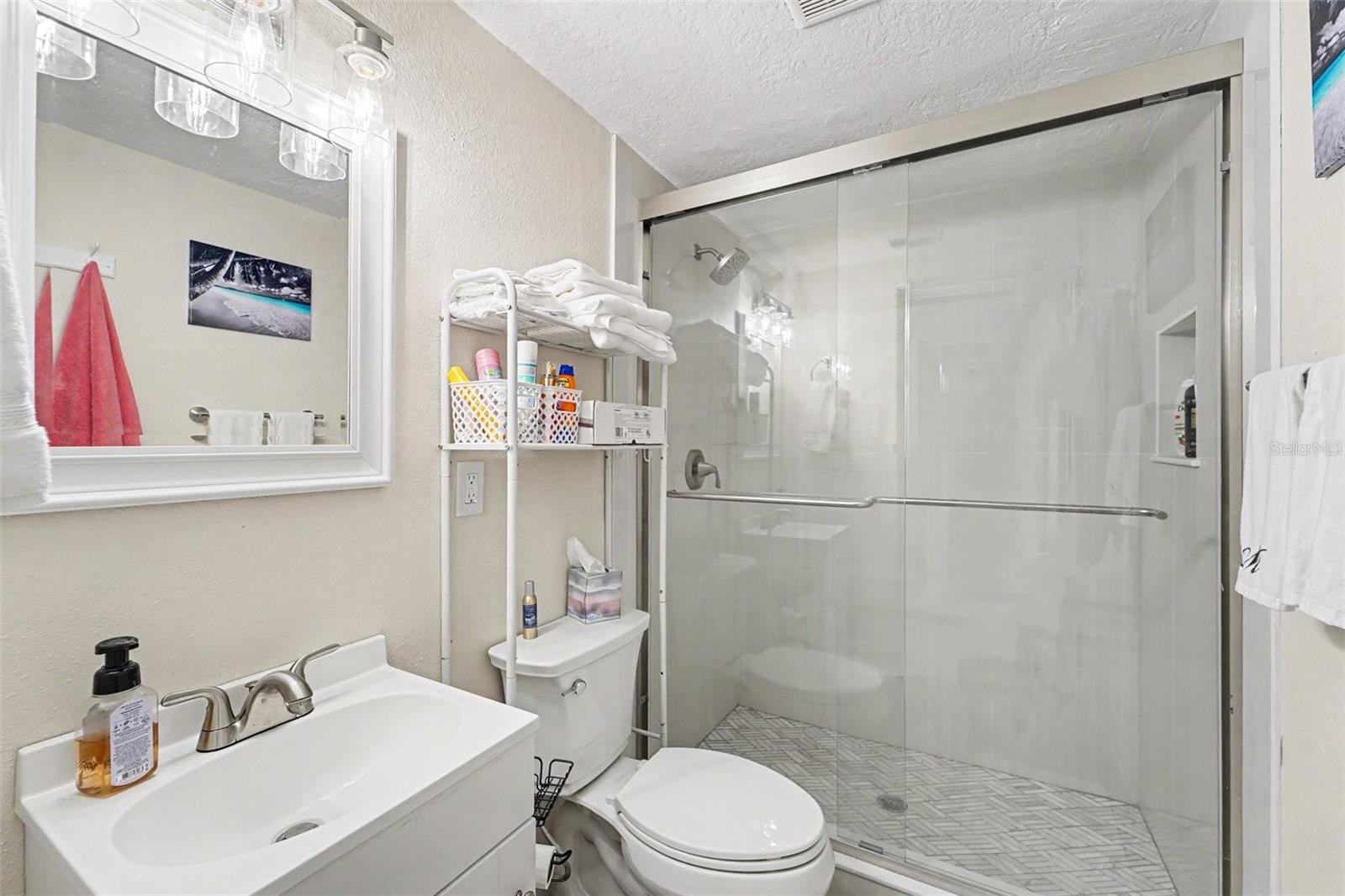 13714 Allyn Dr Property Photo 23