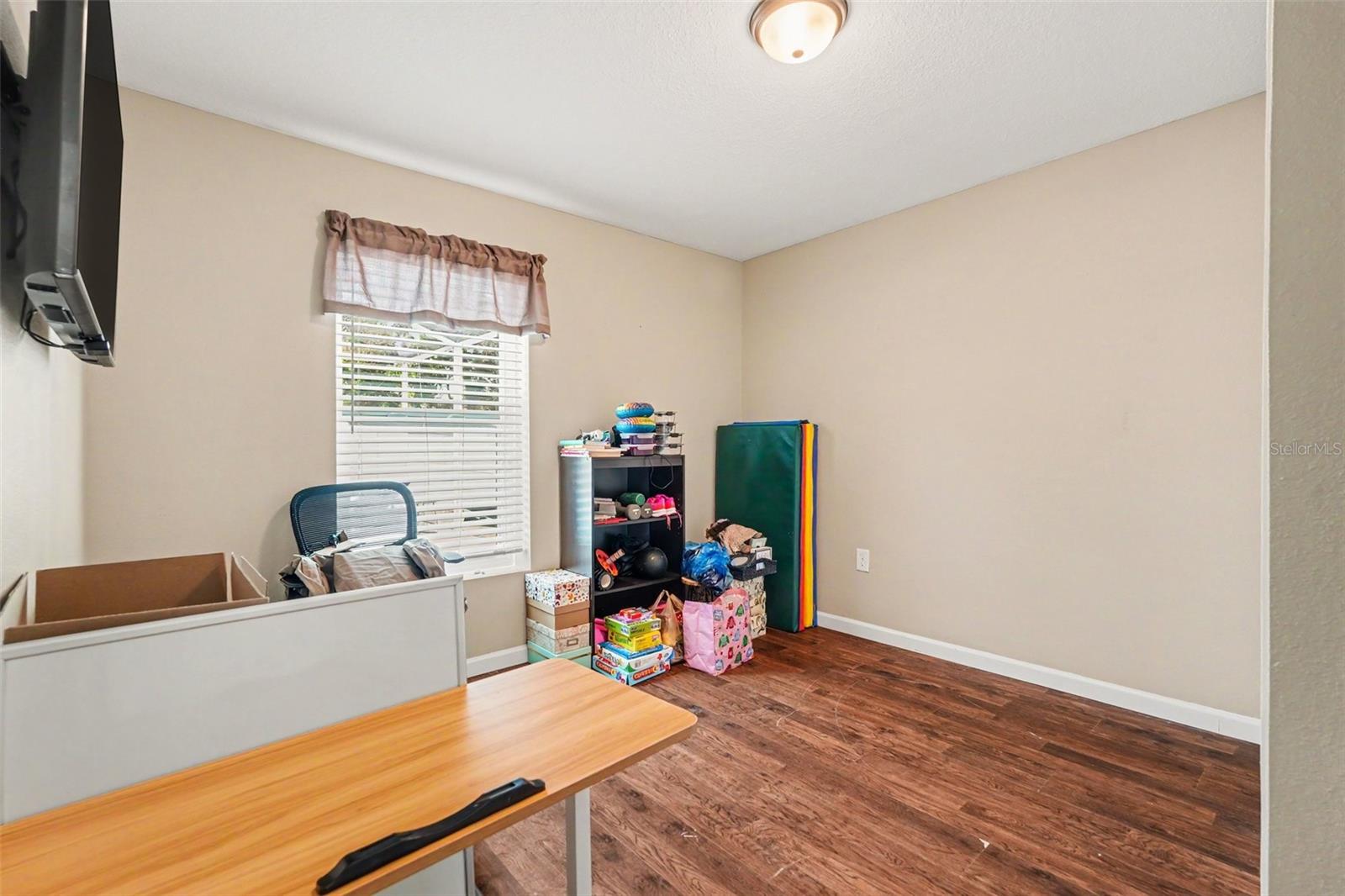 2627 Surrey Dr Property Photo 26