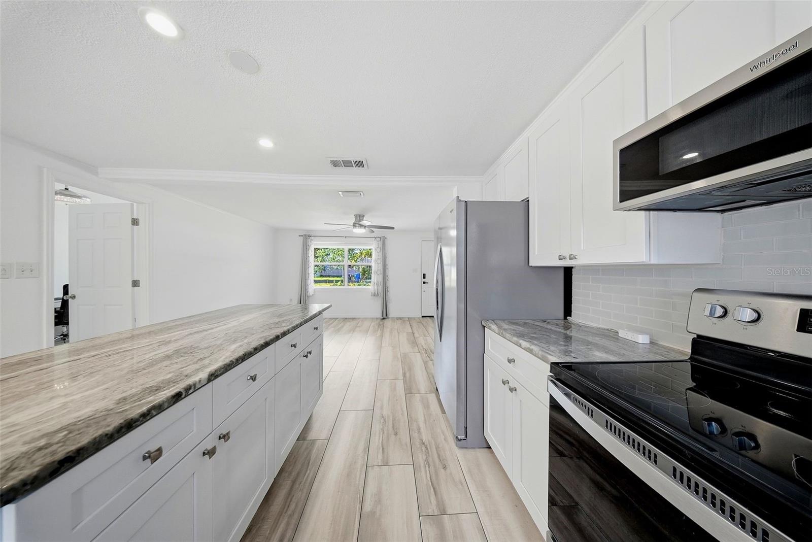 1565 Connecticut Ave Ne Property Photo 13